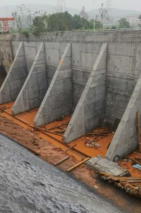 济宁鱼台县锚杆式挡土墙